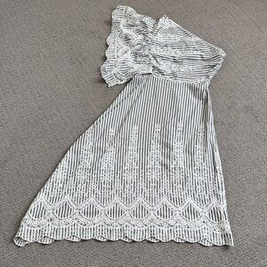 VENUS White and Gray Asymmetrical One Shoulder Embroidered Dress